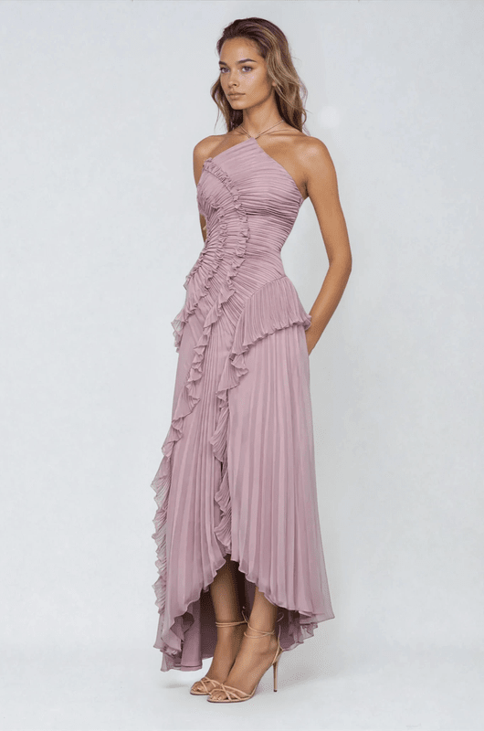 Lila Halter Maxi Jurk met Ruches en Asymmetrische Zoom – Lichtgewicht en Elegante Zomerjurk