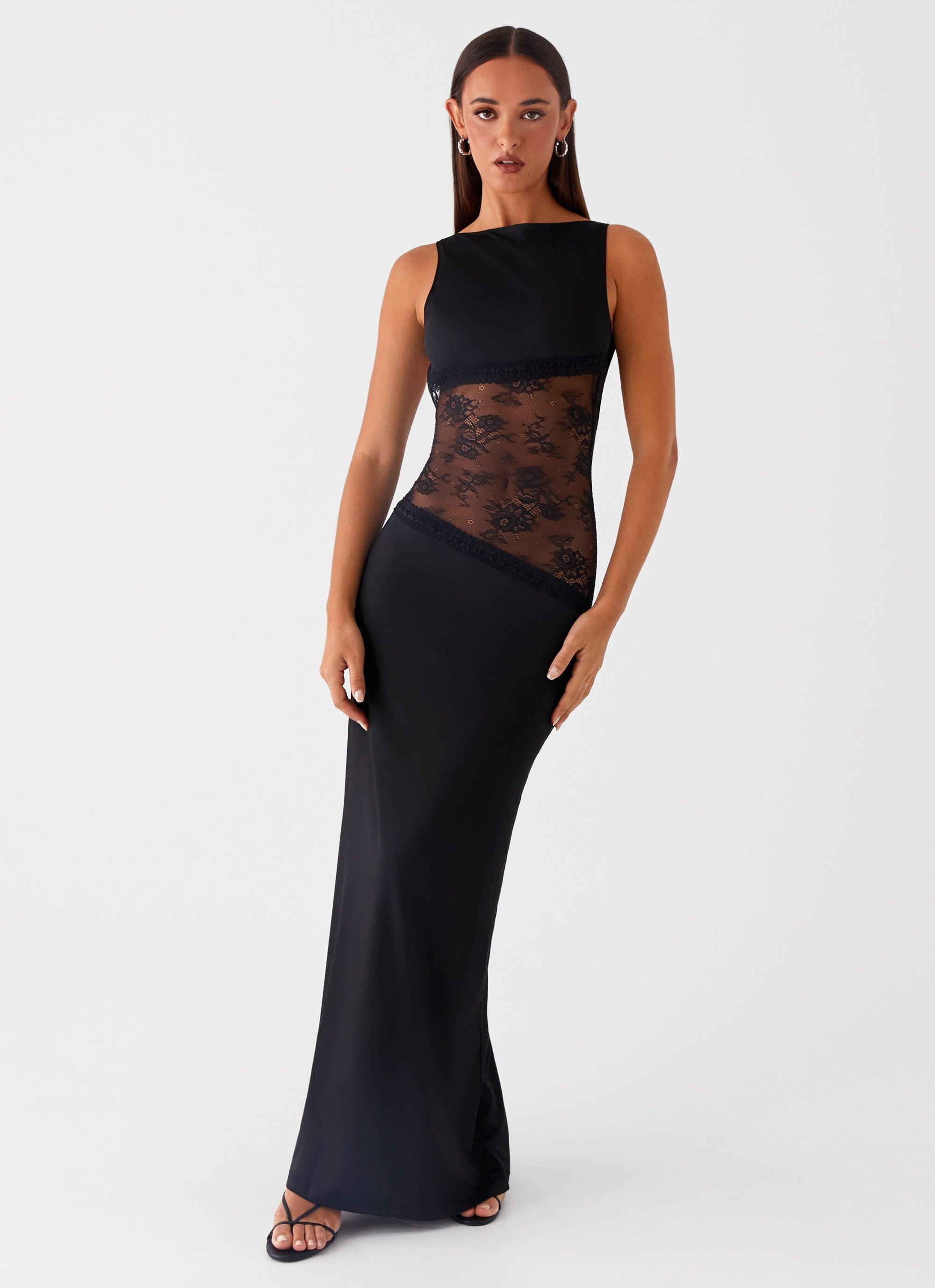 Noelia | Elegant Maxi Dress with Lace Details