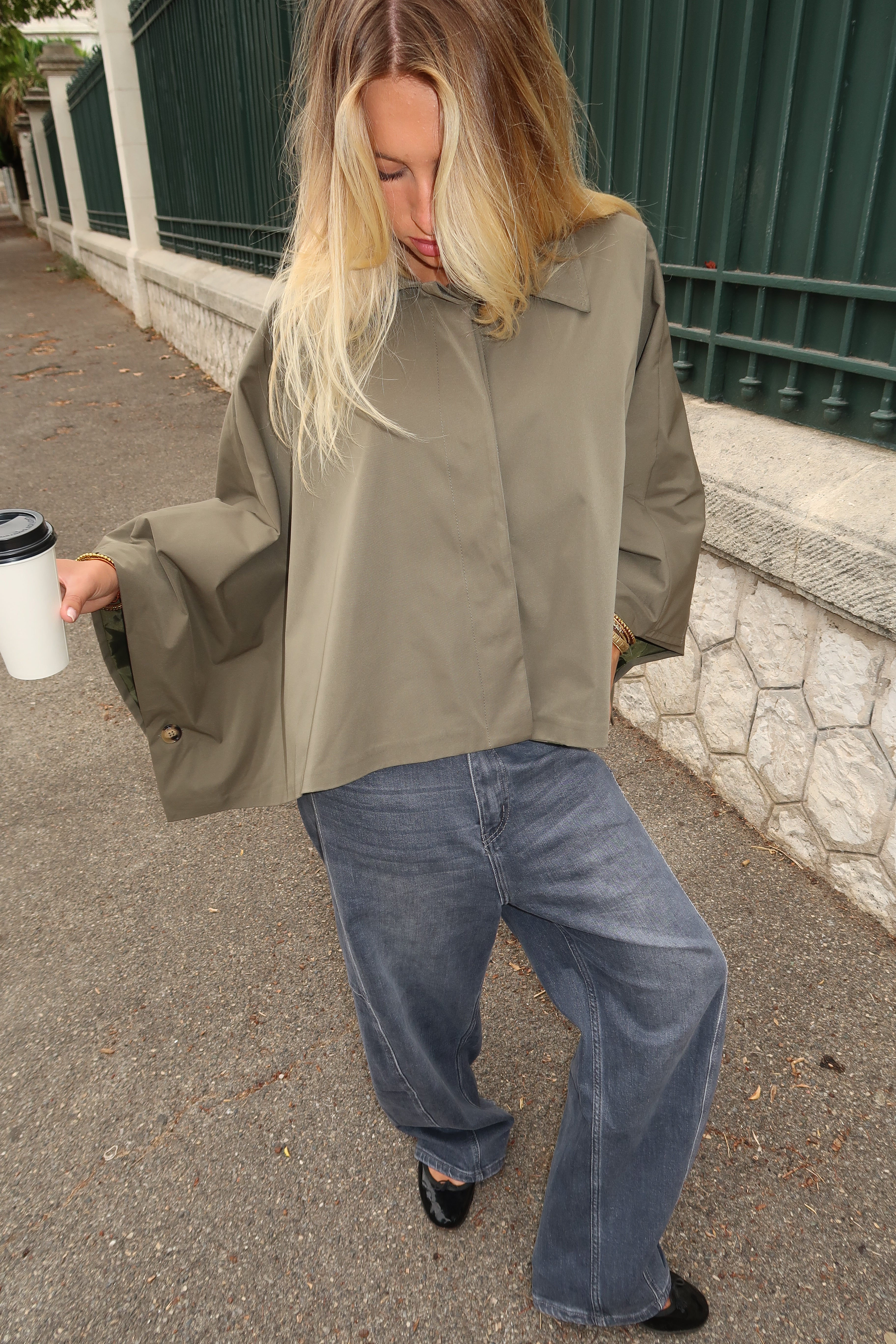 Elene | Oversized Cape